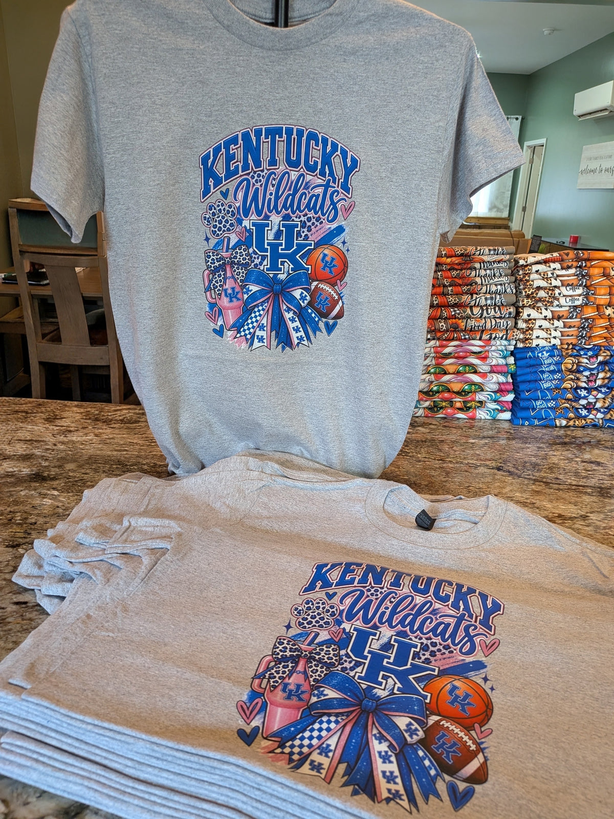 KY Wildcats Pink Design Tshirt