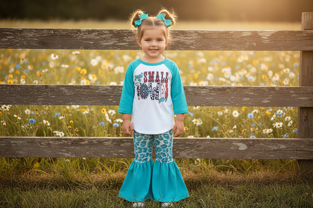 "Just A Small Town Girl" 2pc set and bow